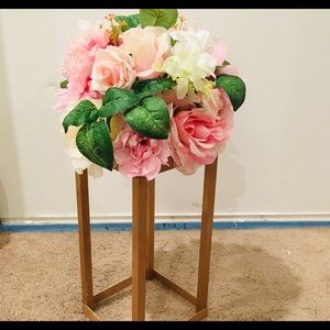 Pink and cream floral centerpiece